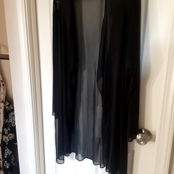 3X and 4X blouses, dresses, and pants. Torrid, Catherine's  and other items - Picture 14 of 16